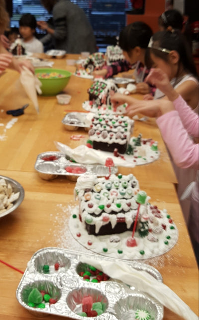Baking With Children At The Holidays: Tips On Creating Sweet Memories